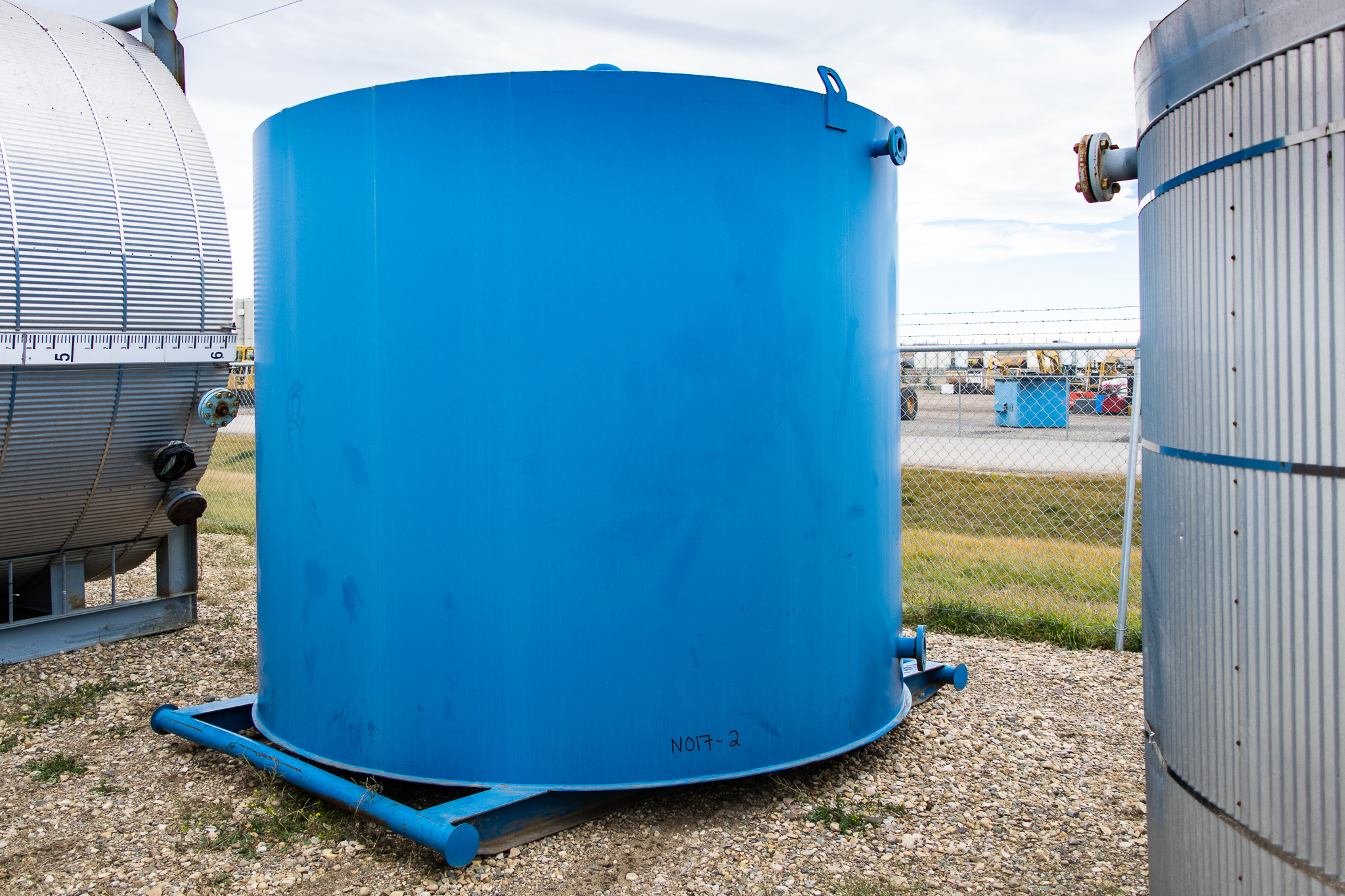 are modern welding single or double wall tanks